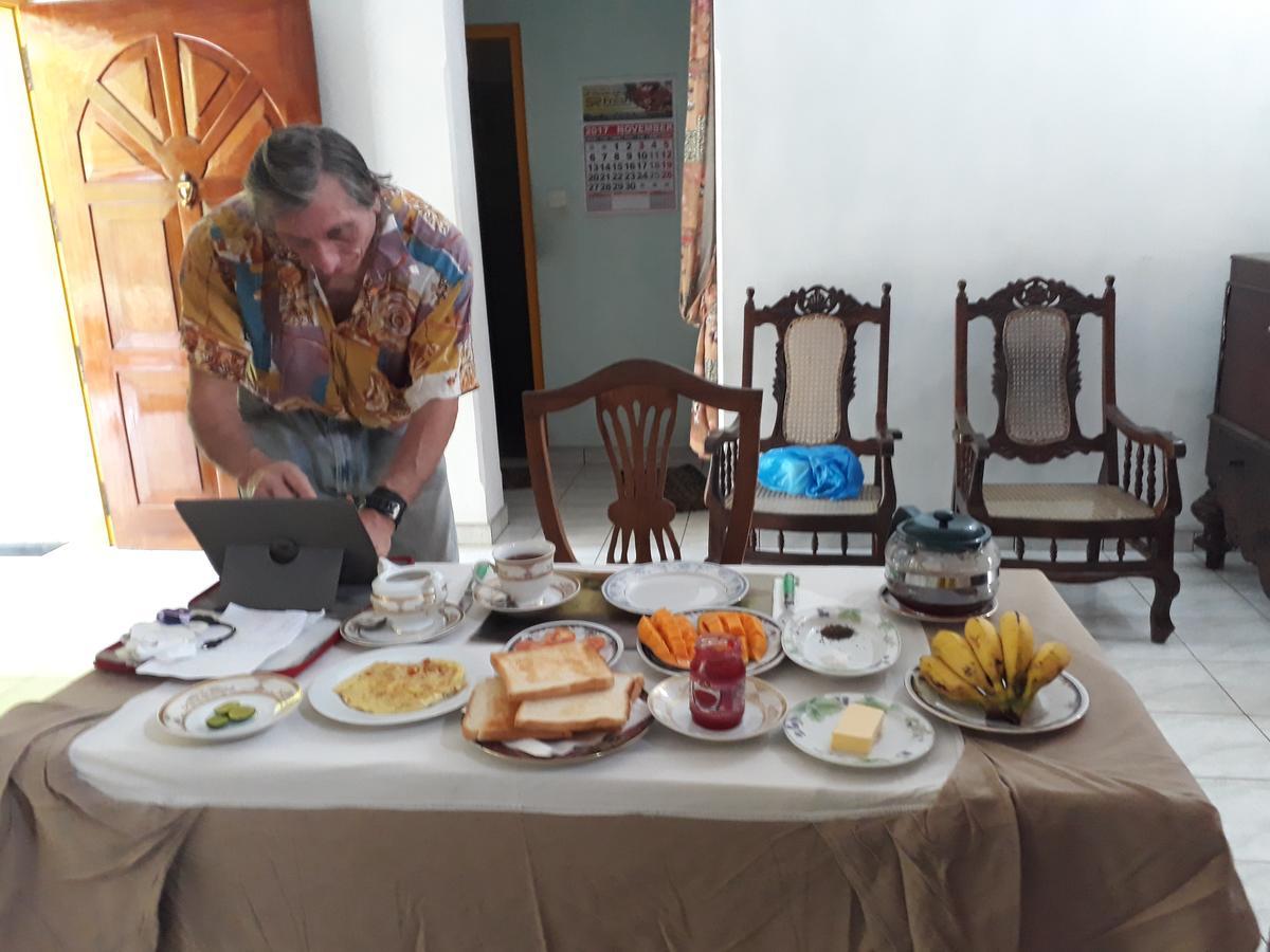 Guesthouse Sunshine ألوثغاما المظهر الخارجي الصورة
