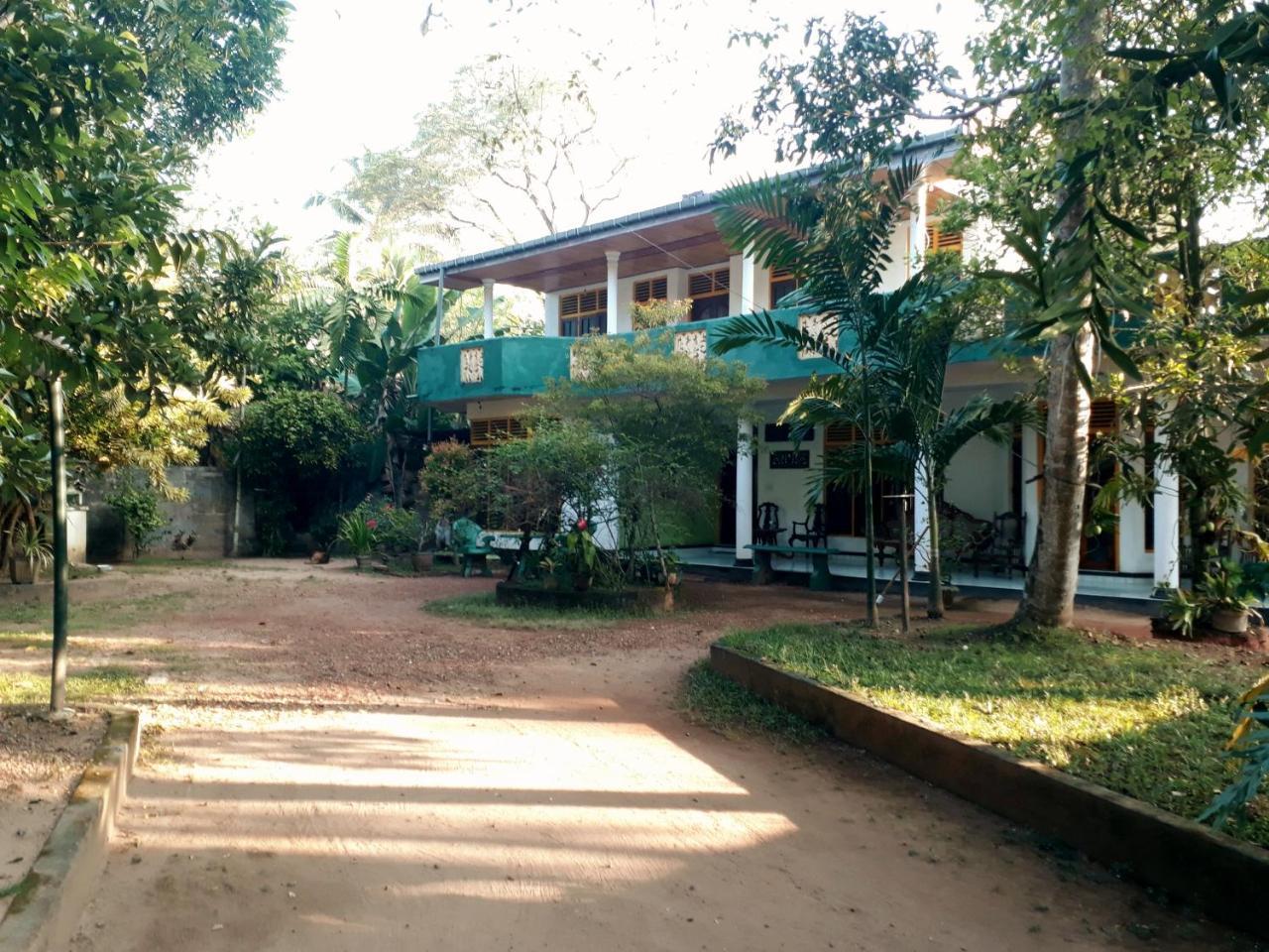 Guesthouse Sunshine ألوثغاما المظهر الخارجي الصورة